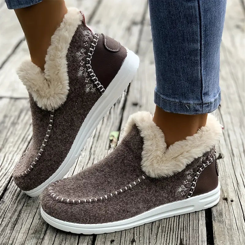 Otta Women's Plush-Lined Winter Shoes